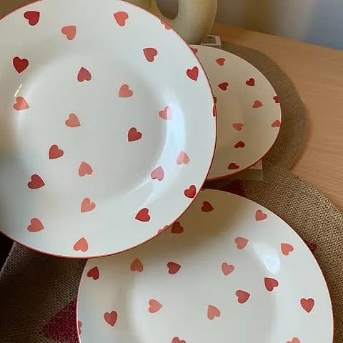 Plato playo corazones